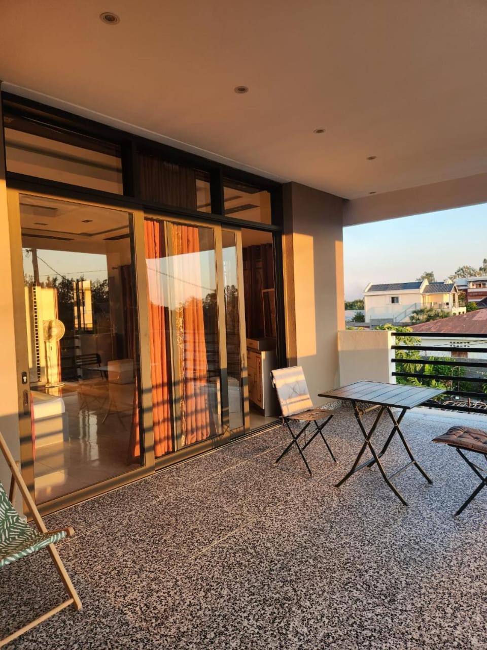 Ocean Heaven Hotel Mahajanga Exterior photo