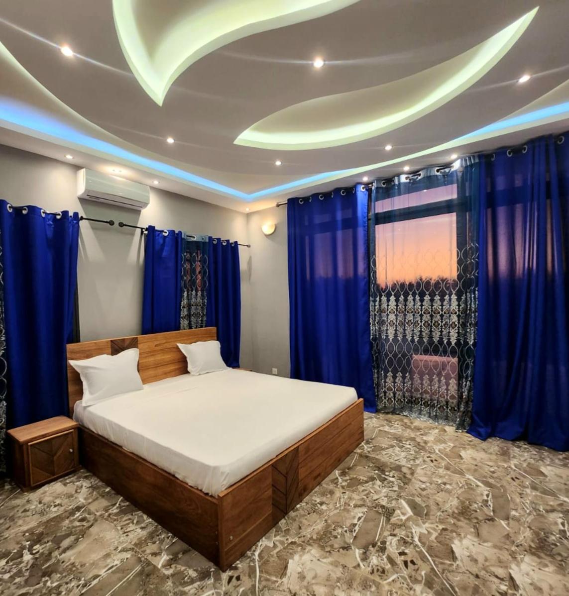 Ocean Heaven Hotel Mahajanga Exterior photo